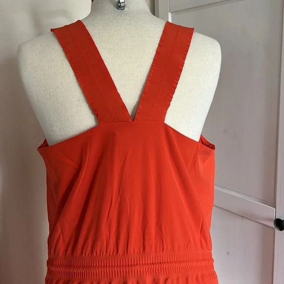 Athleta Red Sleeveless Dress - Picture 6 of 8
